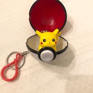 Vintage Pokémon keychain 1999 Pikachu